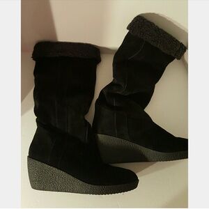 LOFT Ann Taylor Tall Wedge Suede Boots size 8.5 M